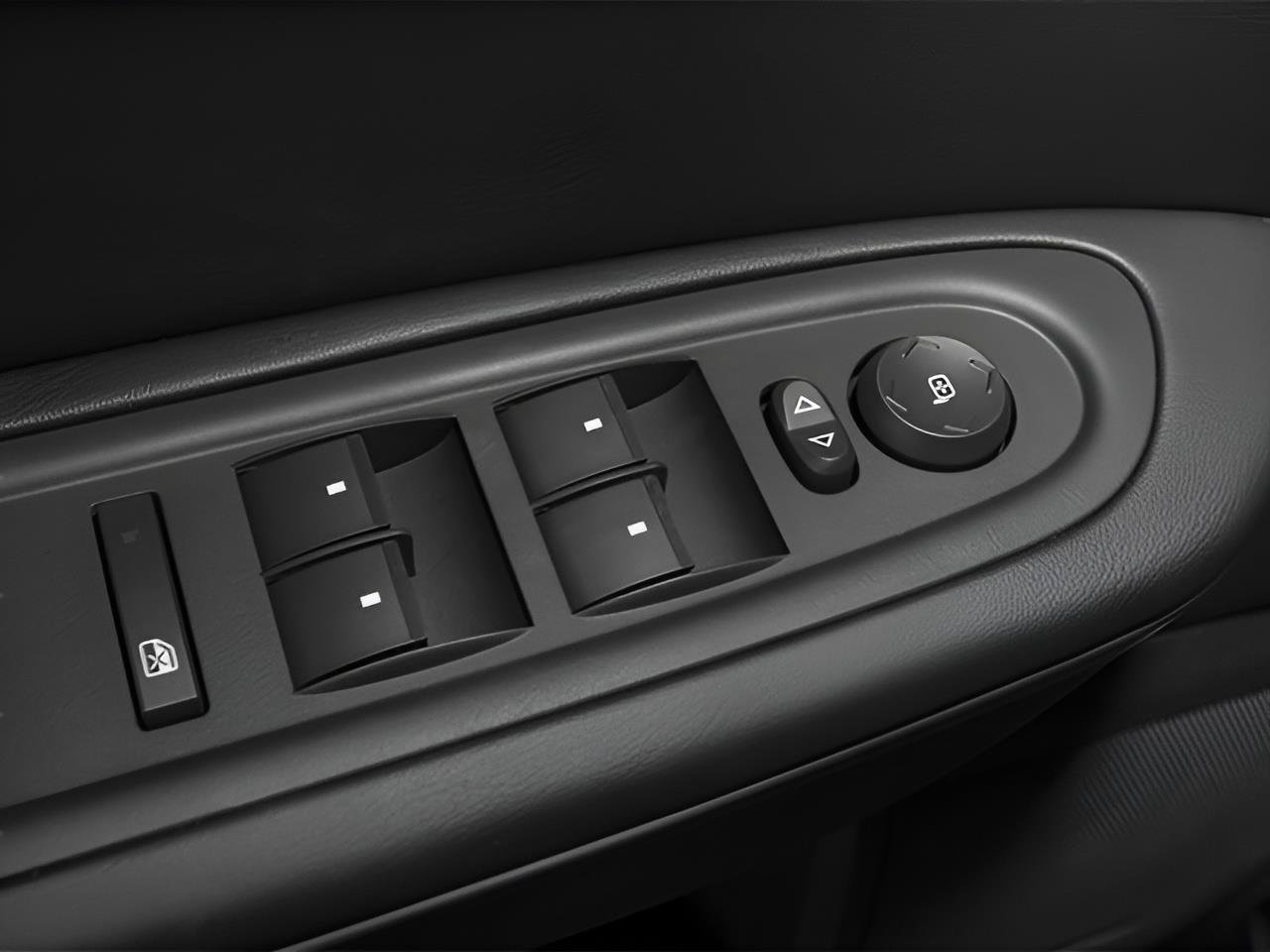 Used 2013 Chevrolet Traverse LS FWD image 60