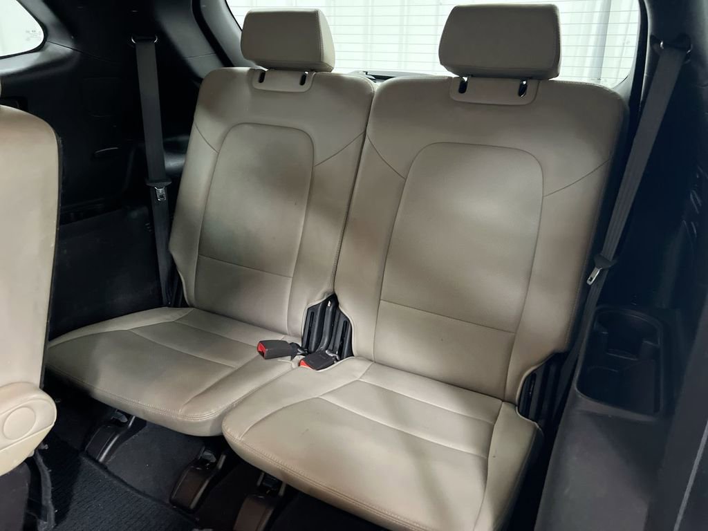 Used 2015 Hyundai Santa Fe Limited image 28