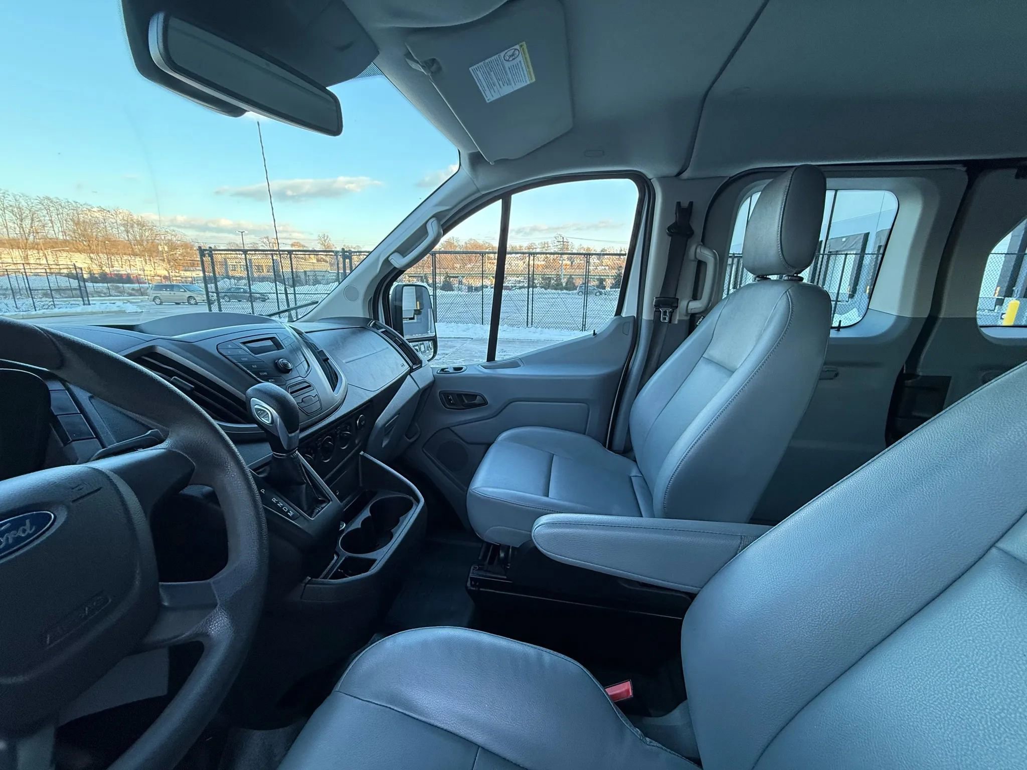 Used 2015 Ford Transit 150 XL image 21