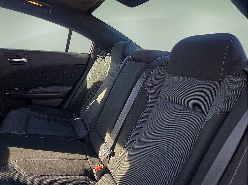 Used 2022 Dodge Charger SXT image 12