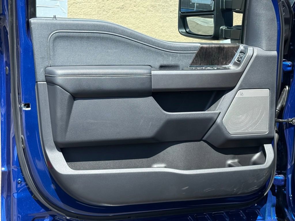 New 2026 Ford F250 4x4 Crew Cab Super Duty image 14