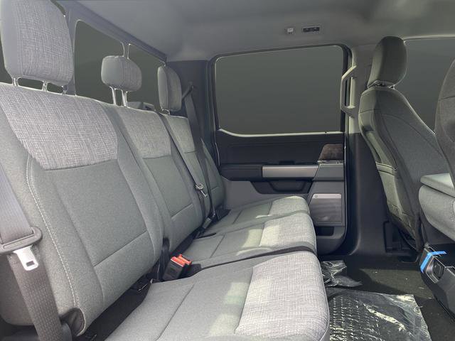 New 2026 Ford F350 XLT w/ XLT Premium Package AWD/4WD image 29