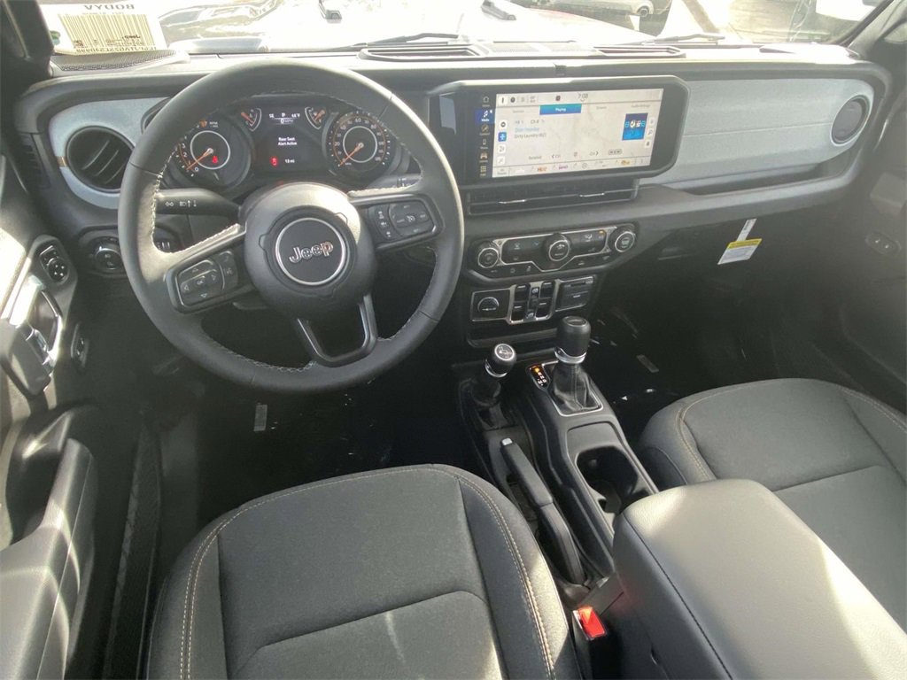 New 2025 Jeep Gladiator Sport image 13