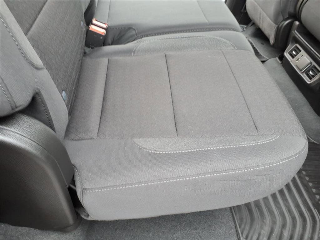 Used 2026 Chevrolet Silverado 1500 LT image 18