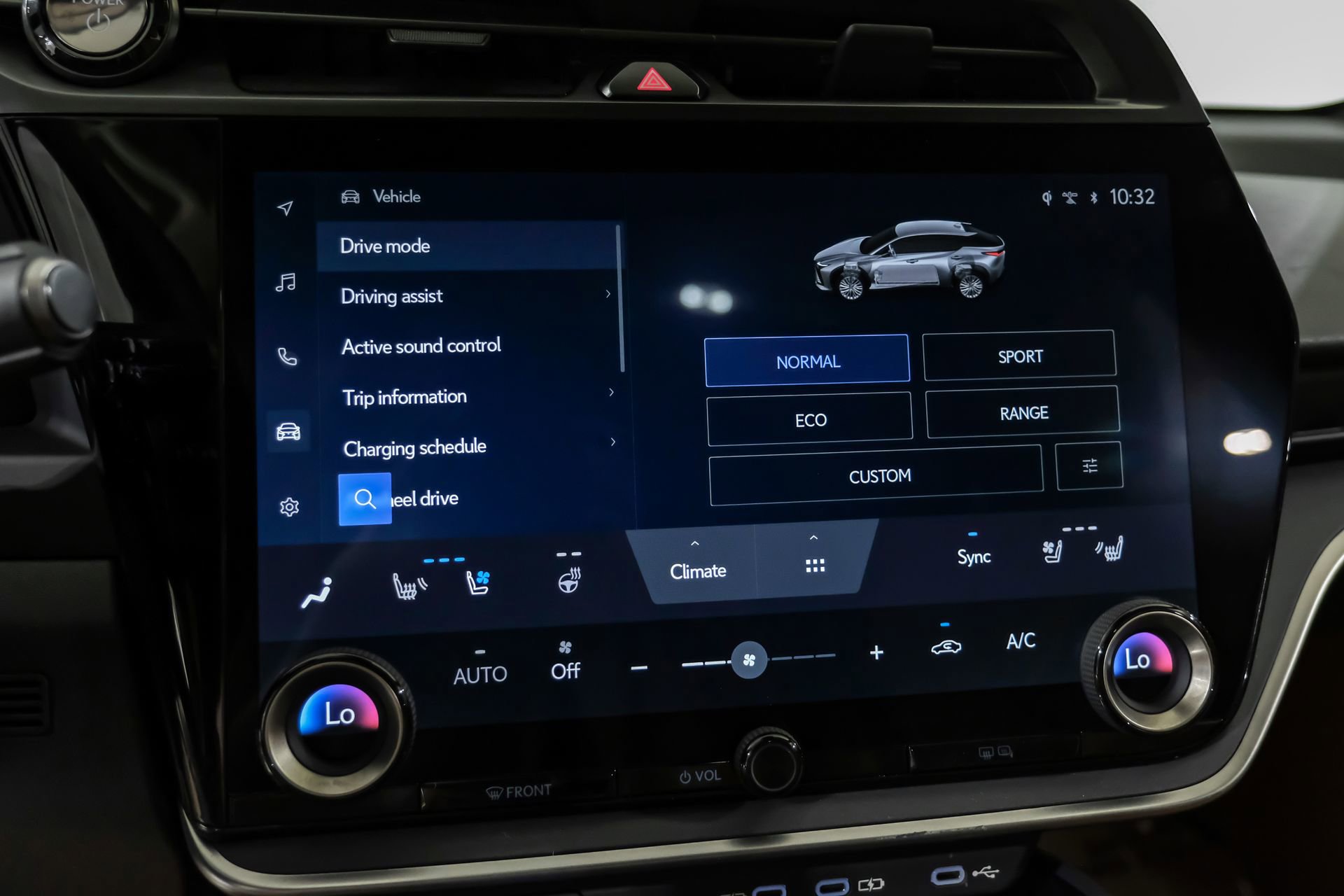 Used 2023 Lexus RZ 450e Premium w/ Technology Package image 33