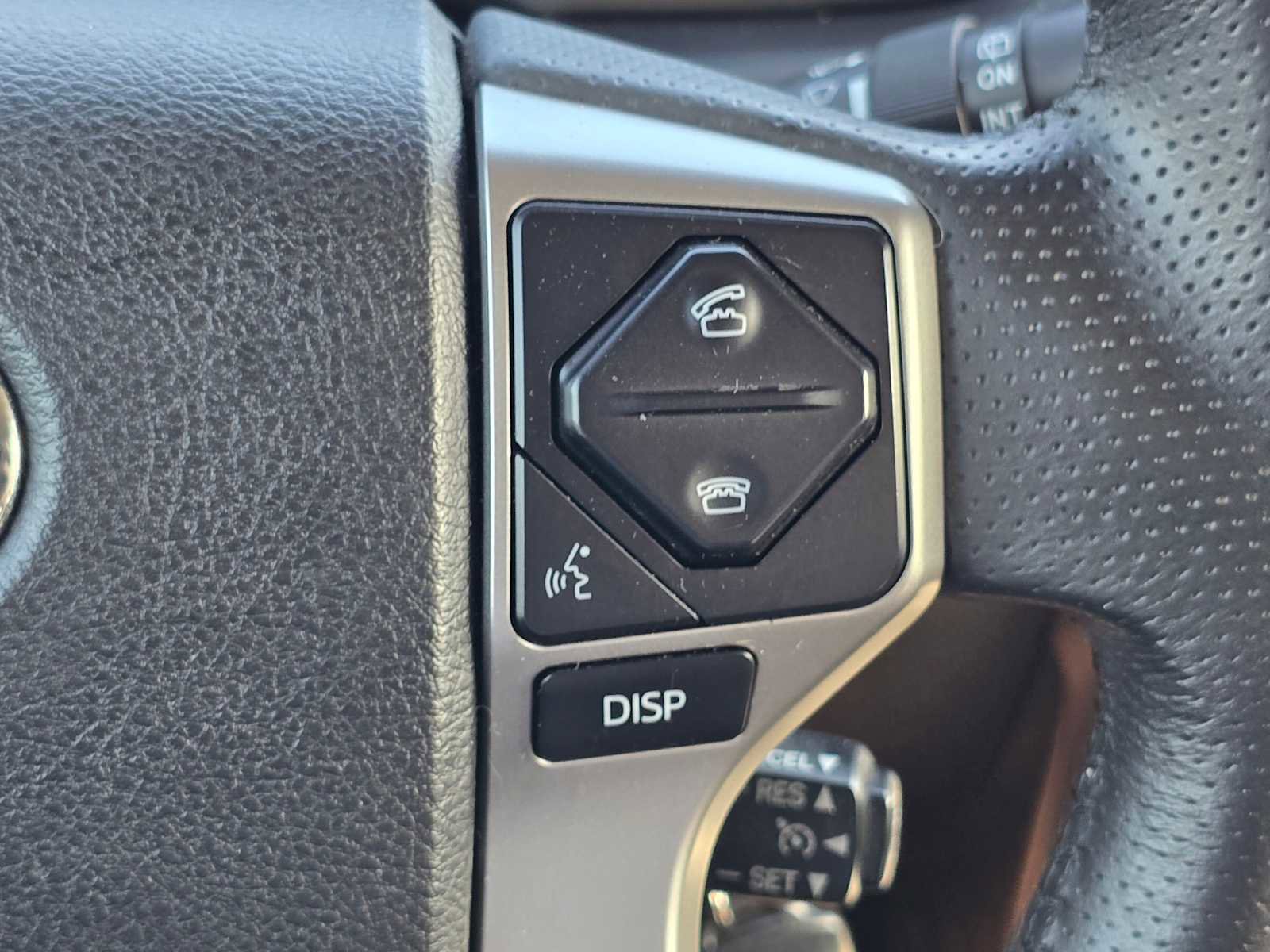 Certified 2019 Toyota 4Runner SR5 AWD/4WD image 35