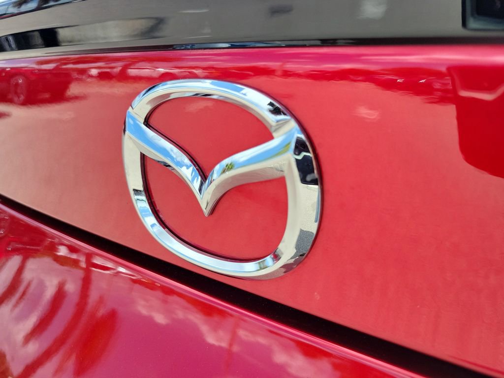 Used 2024 MAZDA MX-5 Miata Club w/ Weather Package image 8