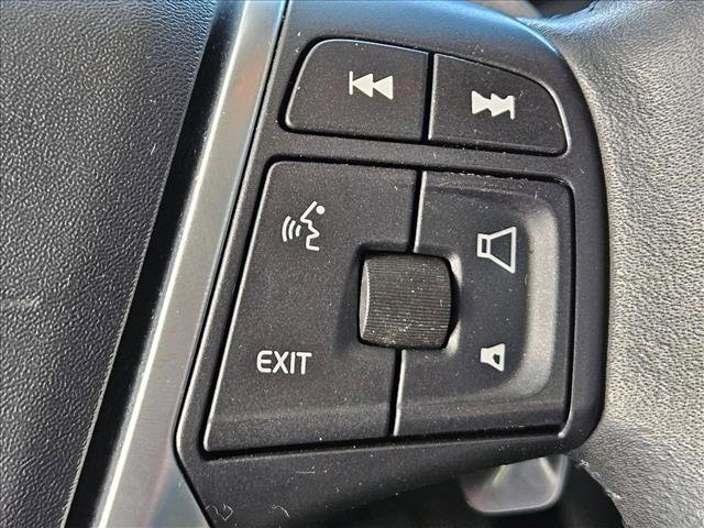 Used 2017 Volvo S60 T5 Dynamic w/ Vision Package image 14