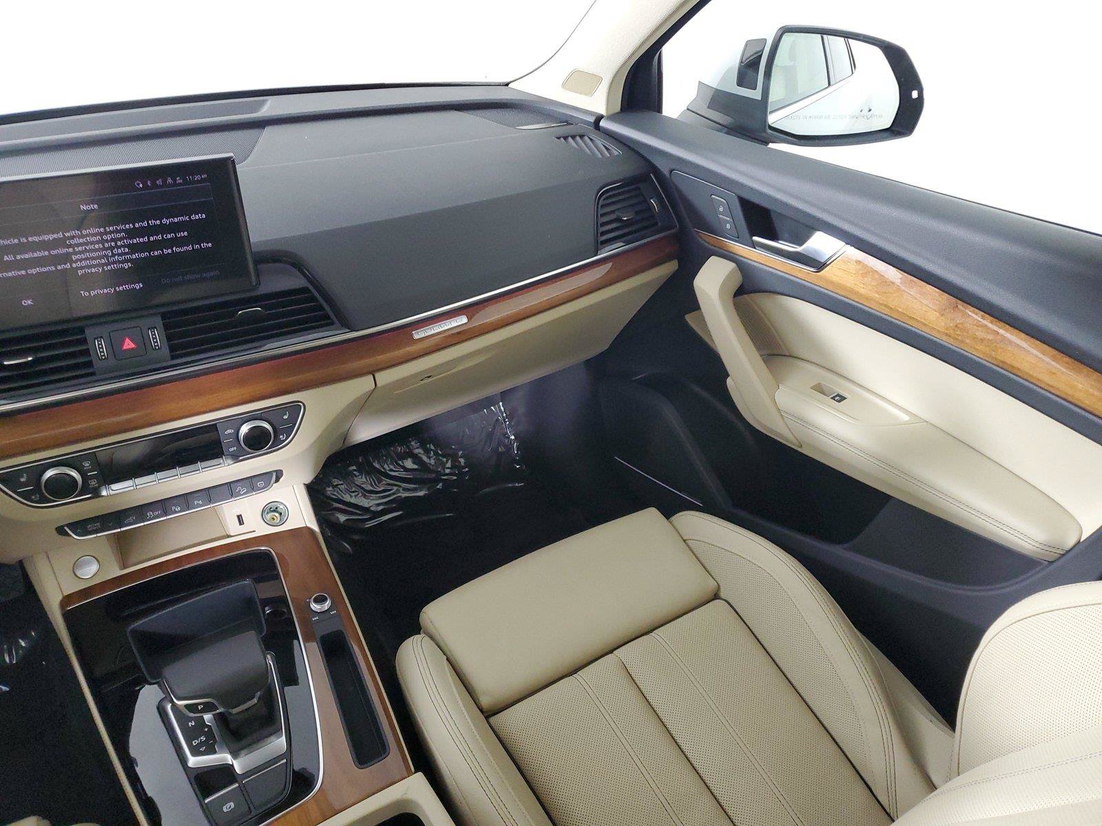 Used 2023 Audi Q5 e Prestige AWD/4WD image 17