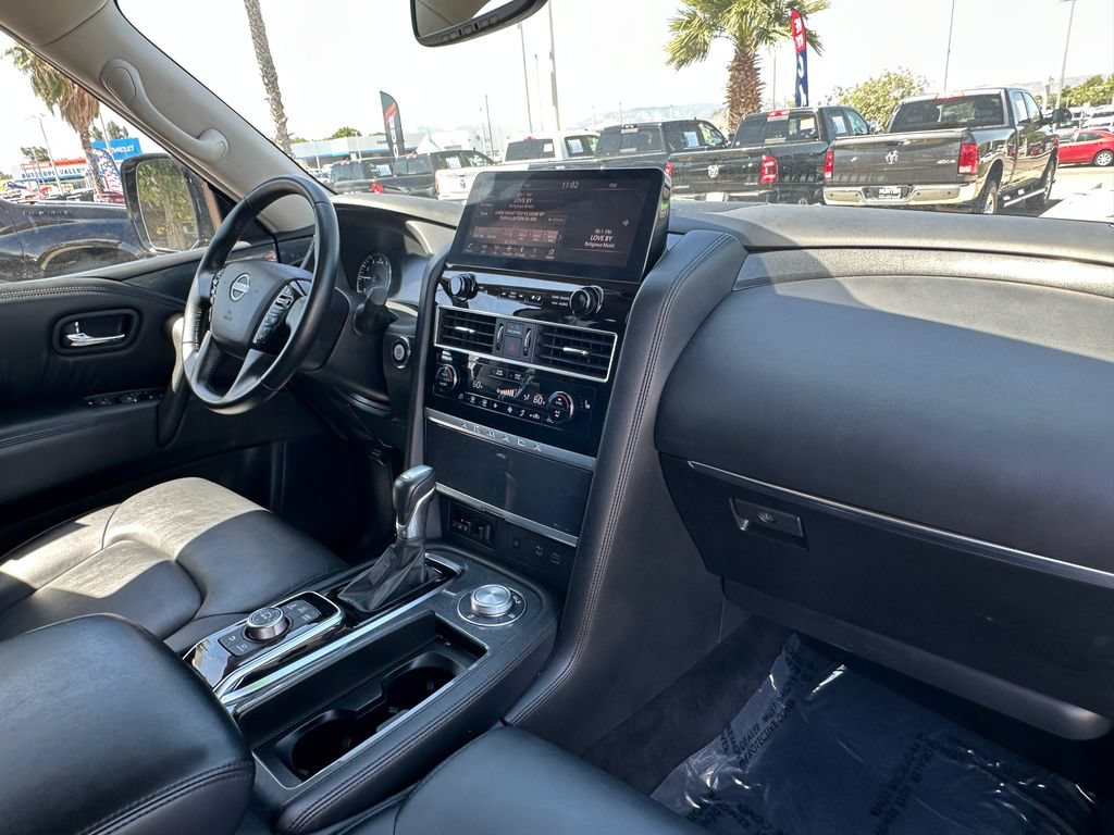 Used 2024 Nissan Armada SV AWD/4WD image 15