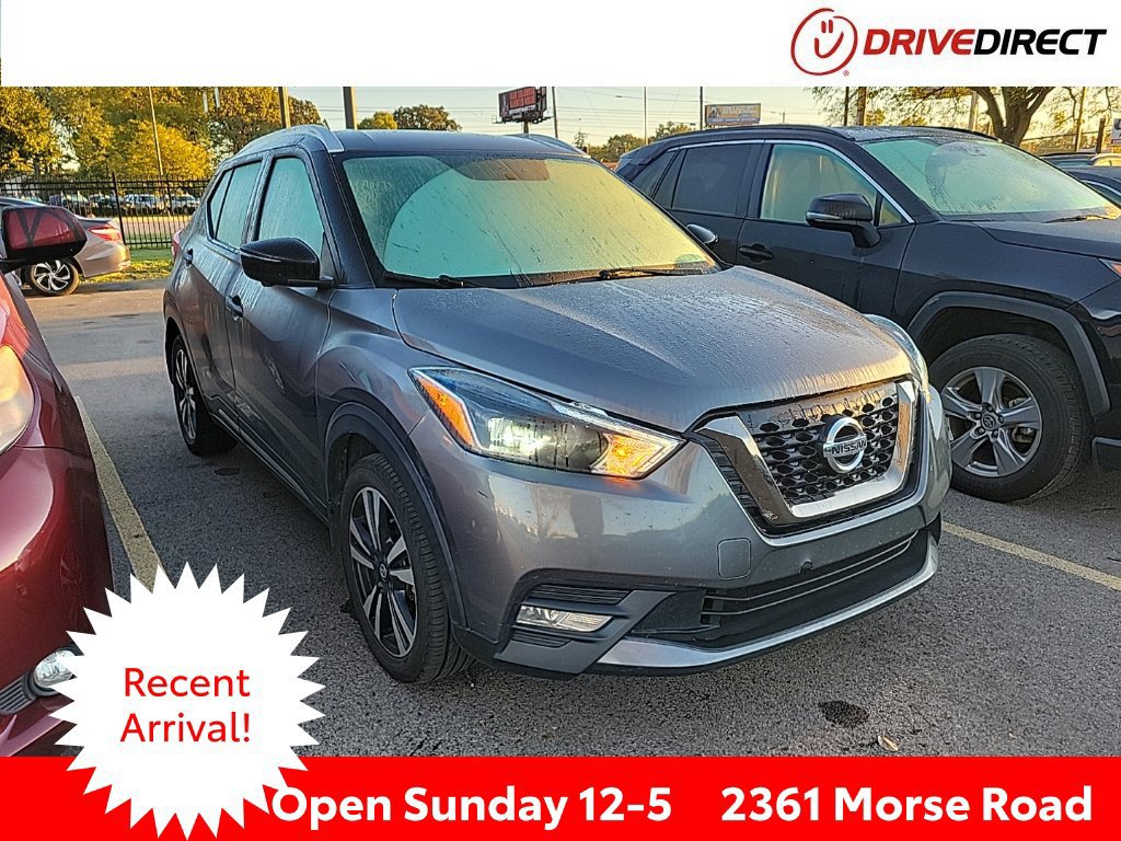 Used 2019 Nissan Kicks SR w/ SR Premium Package FWD image 1
