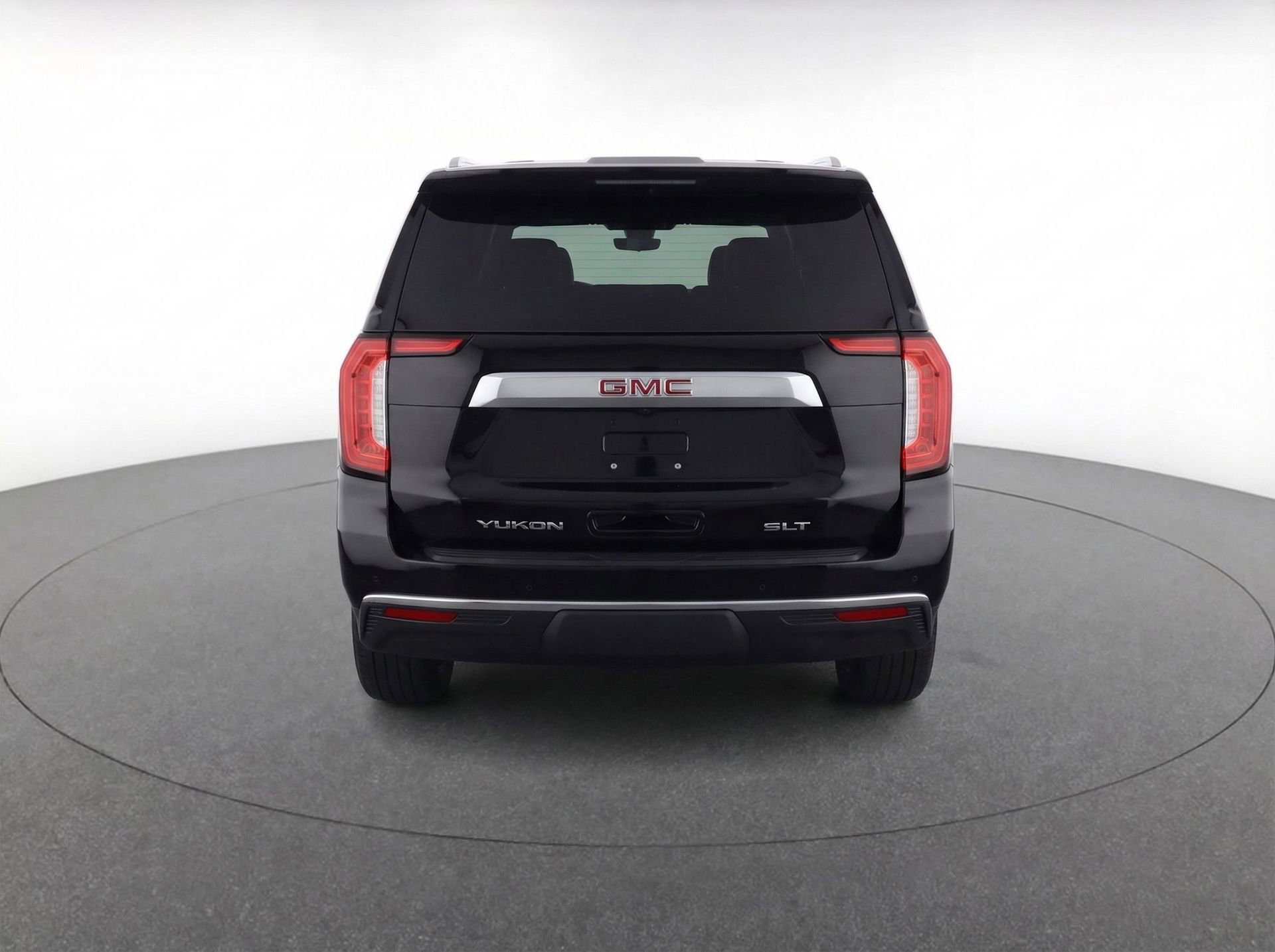 Used 2023 GMC Yukon SLT w/ SLT Premium Package image 8