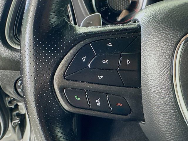 Used 2022 Dodge Challenger GT image 9