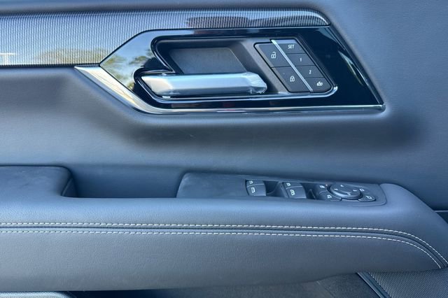 New 2026 GMC Yukon XL Elevation w/ Elevation Premium Package image 11