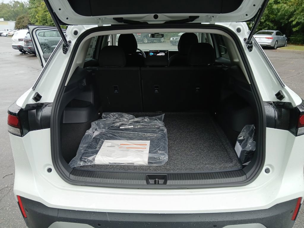 New 2025 Volkswagen Tiguan S AWD/4WD image 21