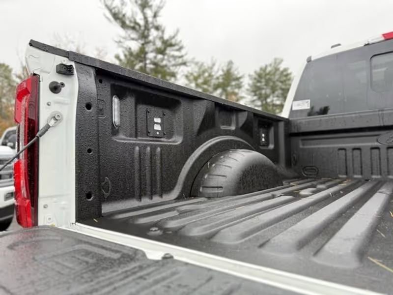 New 2026 Ford F250 Platinum image 14