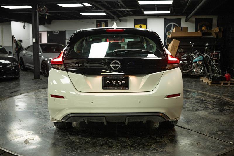 Used 2025 Nissan Leaf S image 6