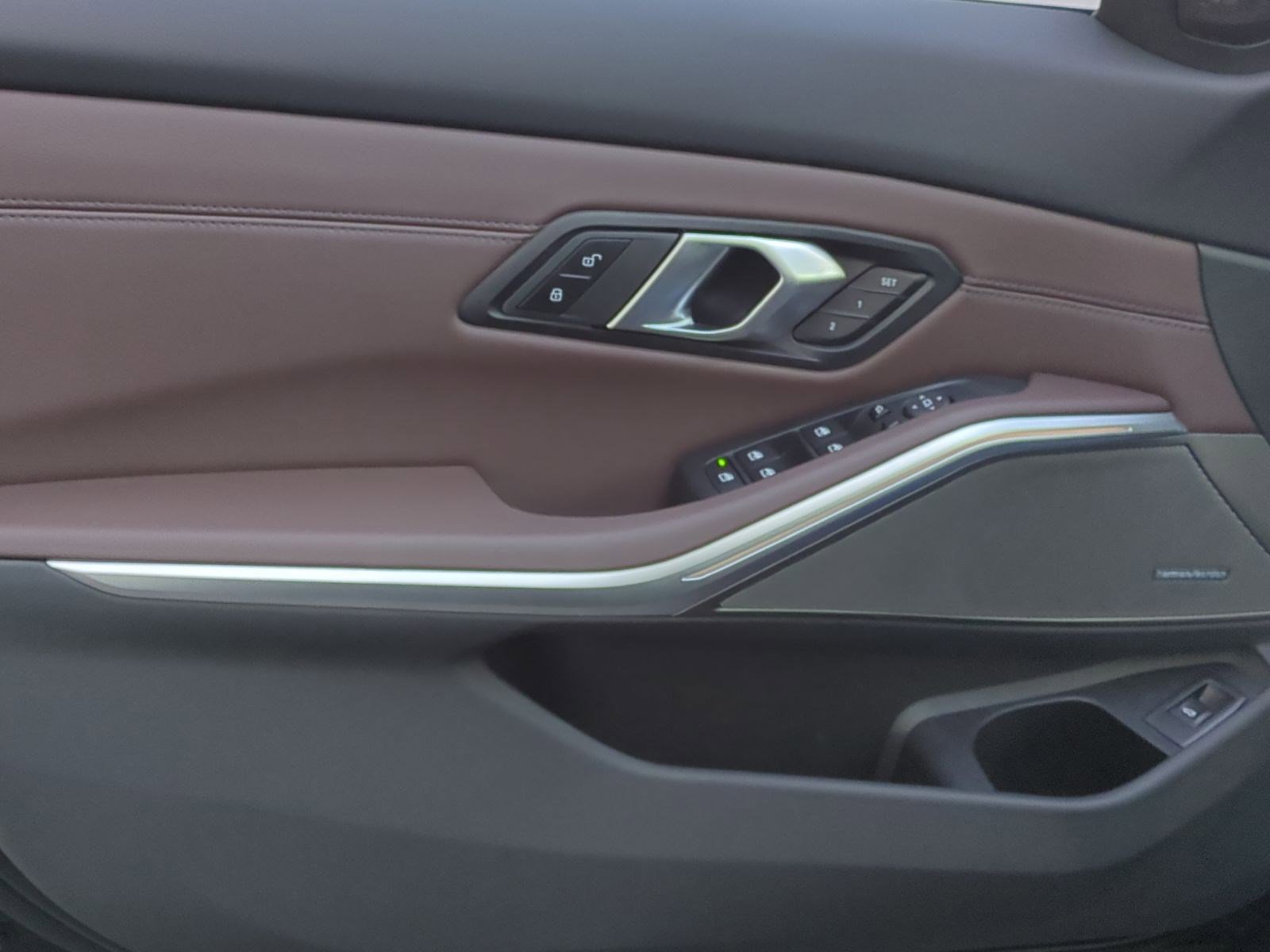 Certified 2025 BMW 330i Sedan w/ Premium Package image 13