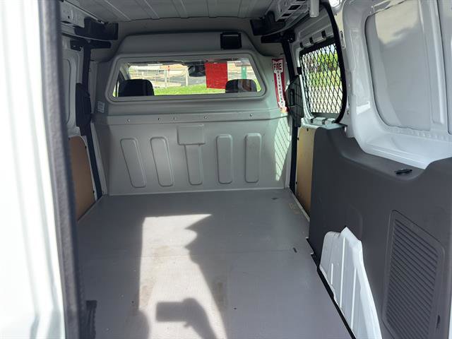 Certified 2023 Ford Transit Connect XL image 17