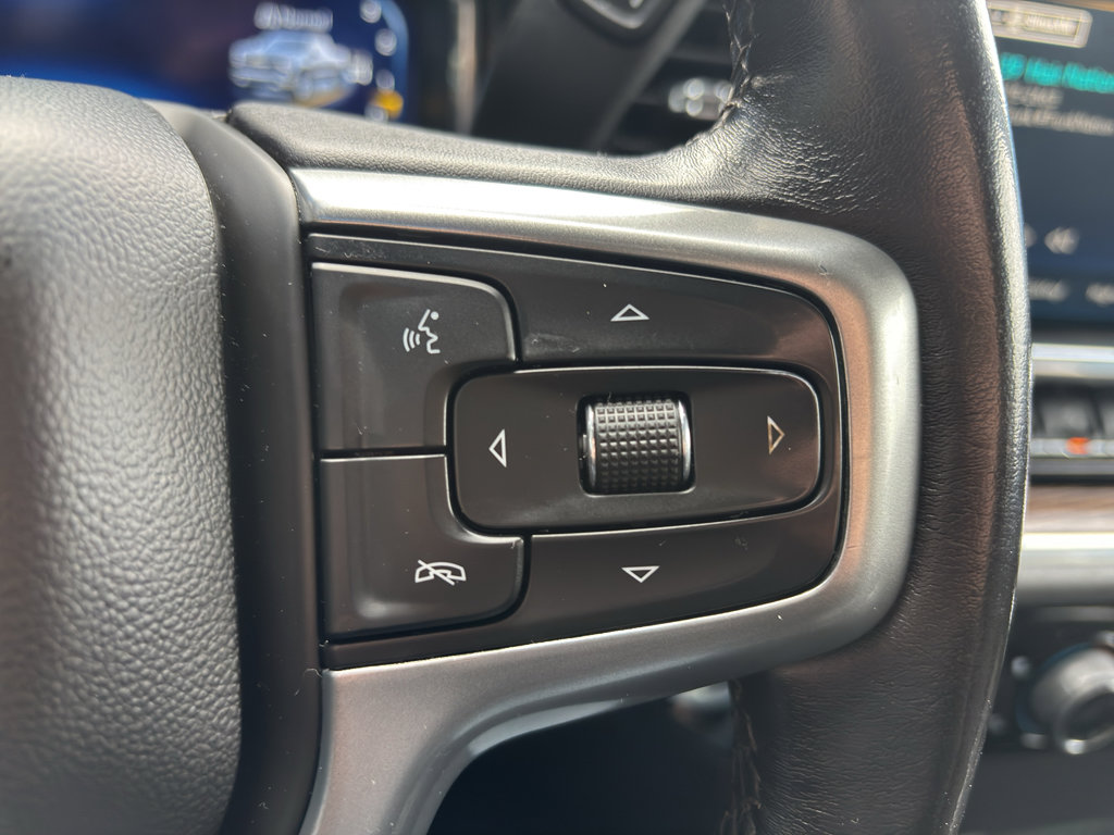 Used 2022 Chevrolet Silverado 1500 LT AWD/4WD image 17