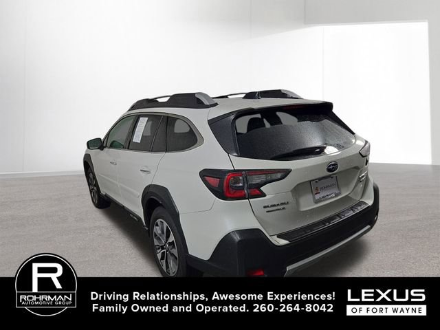 Used 2025 Subaru Outback Touring image 9