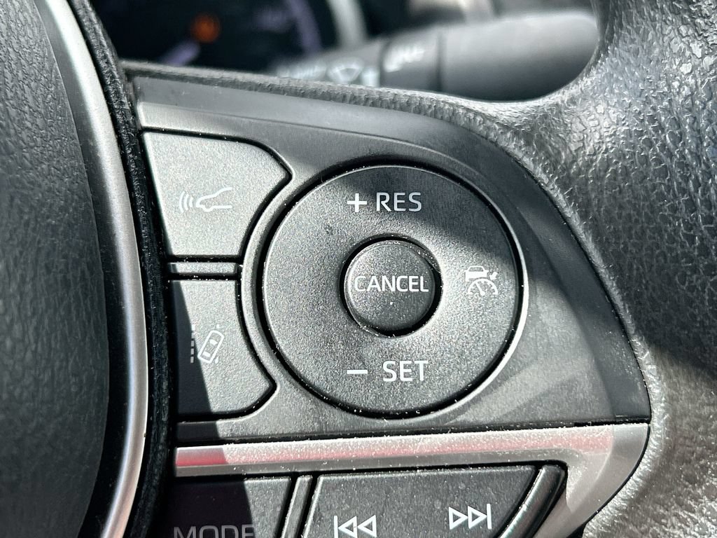 Used 2024 Toyota Camry LE FWD image 18