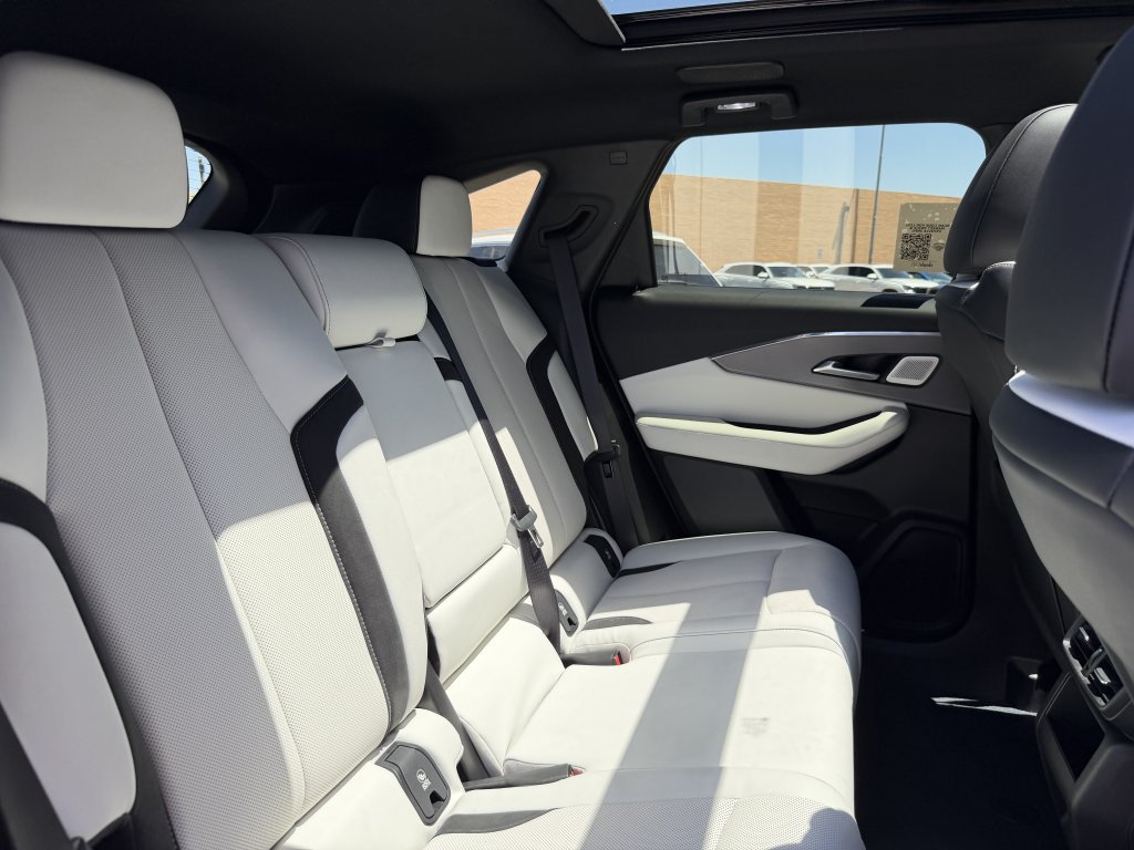 Used 2024 Acura ZDX A-Spec RWD image 39