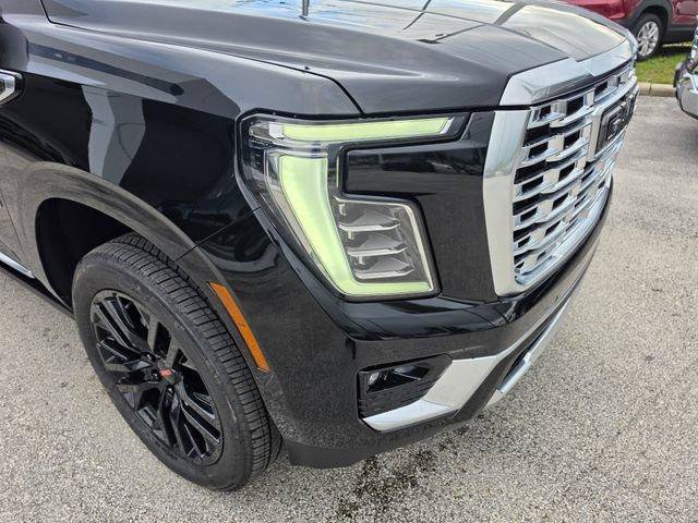 New 2026 GMC Yukon XL Denali w/ Sun & Power Step Package AWD/4WD image 9