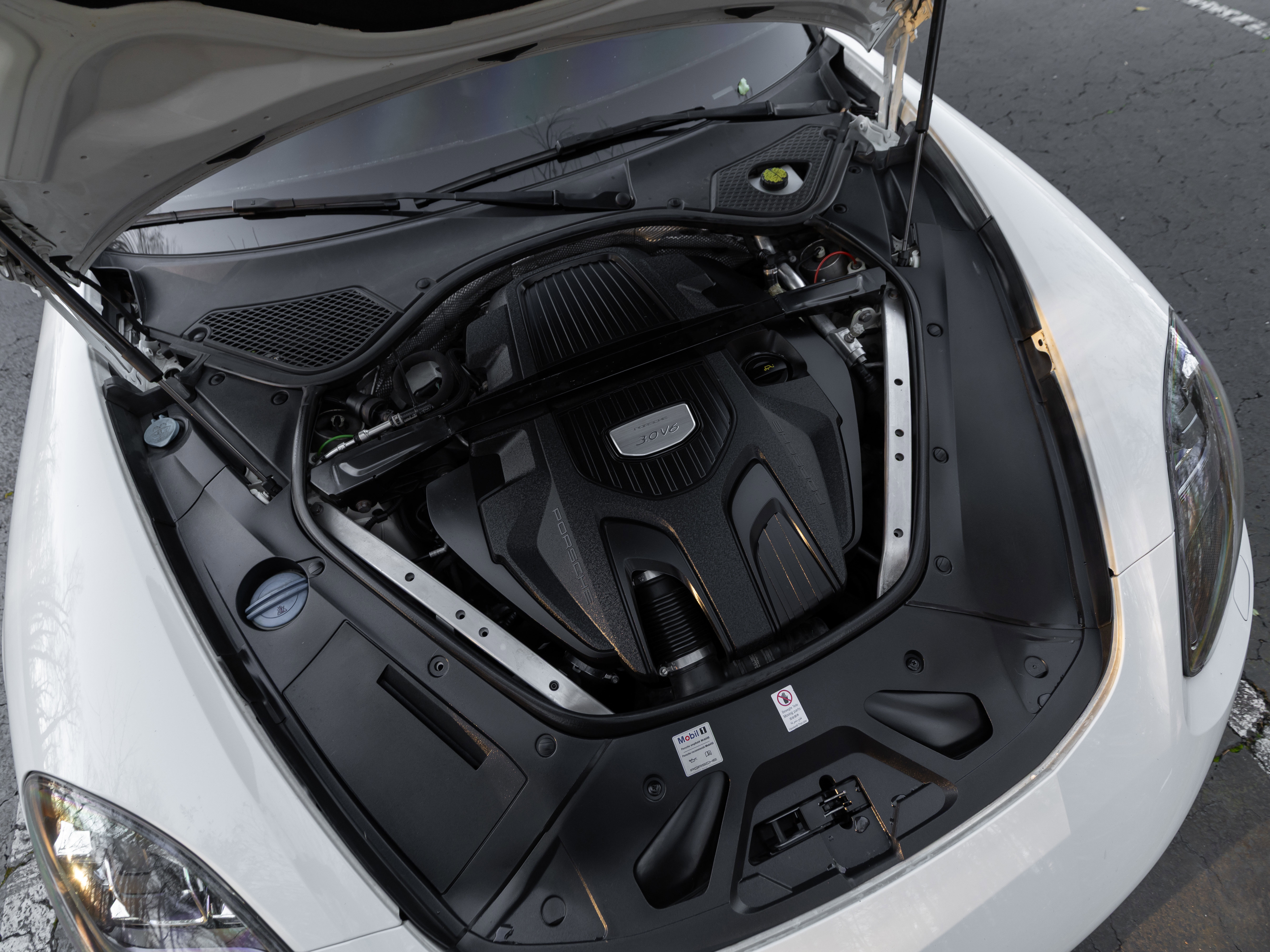 Used 2017 Porsche Panamera image 74