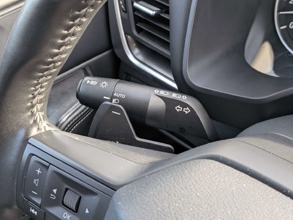 Used 2025 Nissan Rogue SV AWD/4WD image 27