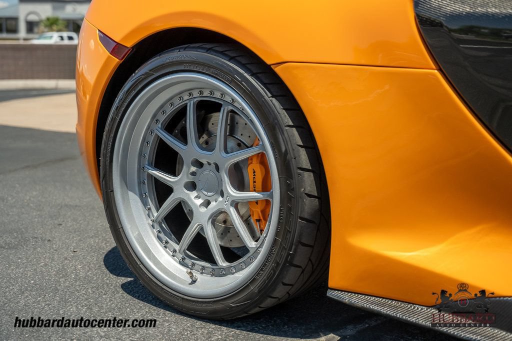 Used 2012 McLaren MP4-12C Coupe RWD image 35