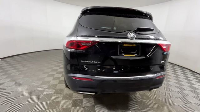Used 2022 Buick Enclave Essence w/ Sport Touring Edition FWD image 6
