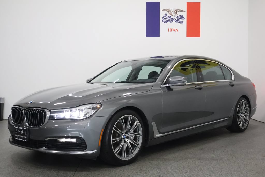 Used 2018 BMW 740i RWD image 8