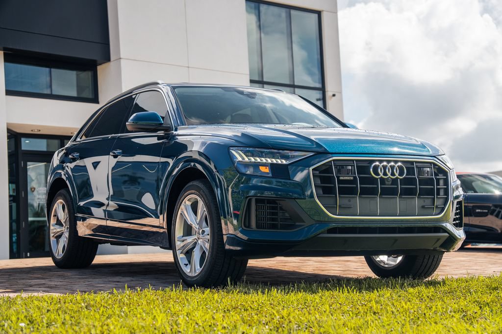 Used 2019 Audi Q8 Prestige AWD/4WD image 7