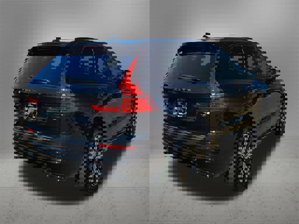 Used 2025 Volvo XC60 T8 Core w/ Protection Package Premier image 6