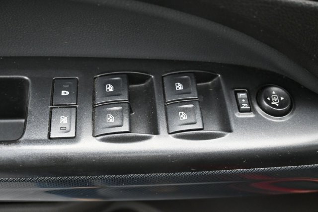 Used 2016 Chevrolet Colorado Z71 AWD/4WD image 14