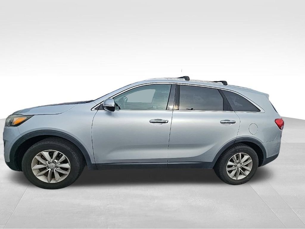 Used 2016 Kia Sorento LX w/ LX Convenience Package image 19