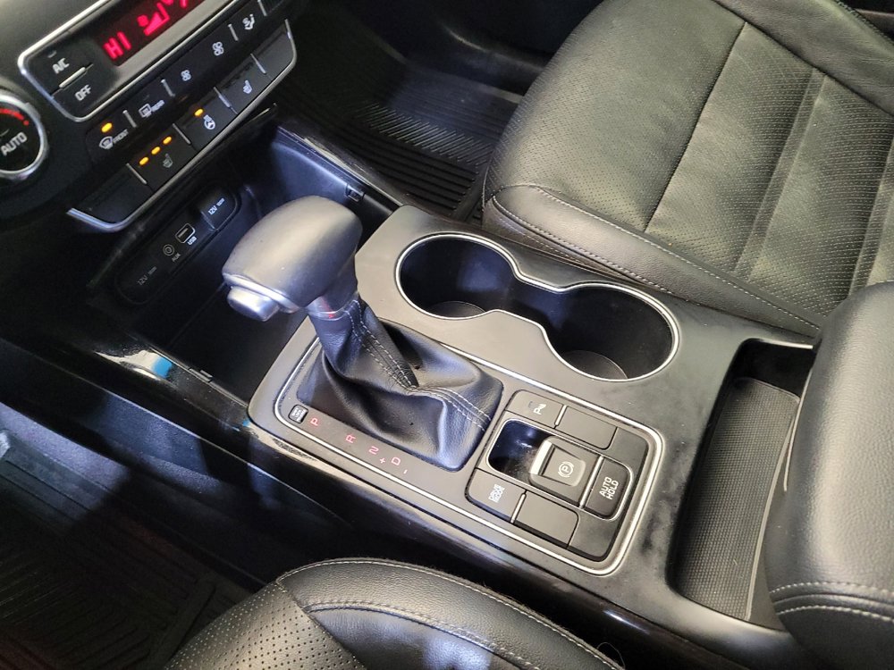 Used 2019 Kia Sorento EX w/ EX Touring Package image 26