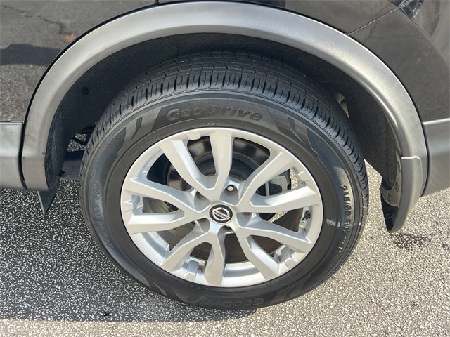 Used 2020 Nissan Rogue Sport SV image 33