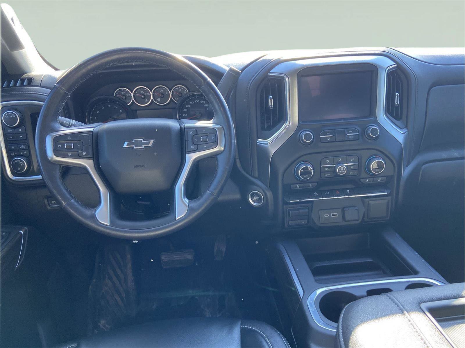 Used 2021 Chevrolet Silverado 1500 LT Trail Boss w/ Bed Protection Package image 26