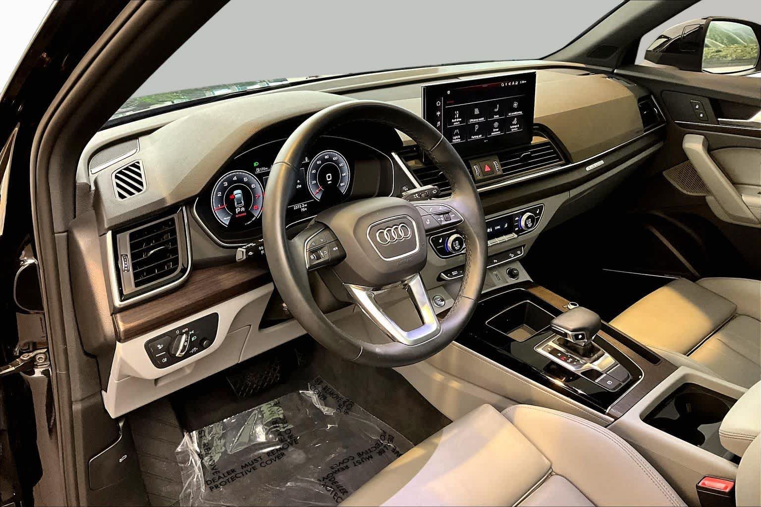 Certified 2024 Audi Q5 2.0T Premium Plus w/ Premium Plus Package AWD/4WD image 18