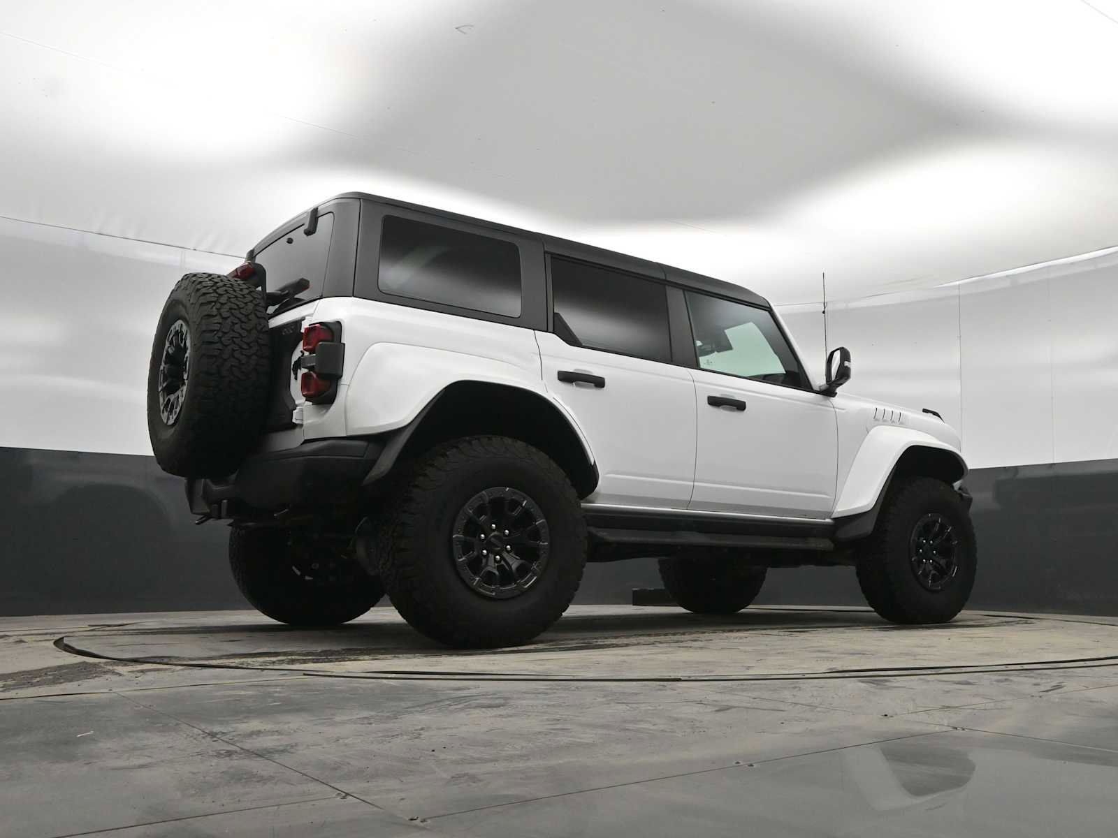 Used 2024 Ford Bronco Raptor w/ Interior Carbon Fiber Pack 6 image 38