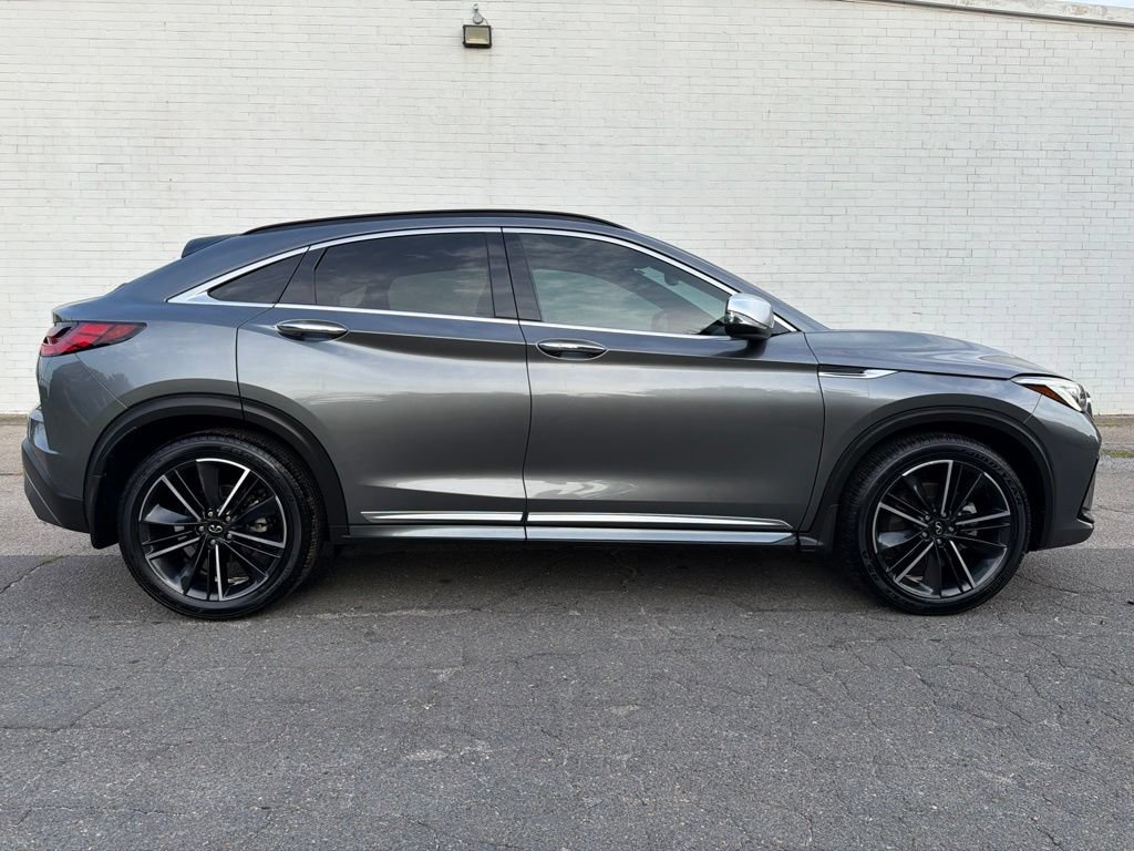 Used 2022 INFINITI QX55 Luxe w/ Accent Package AWD/4WD image 1