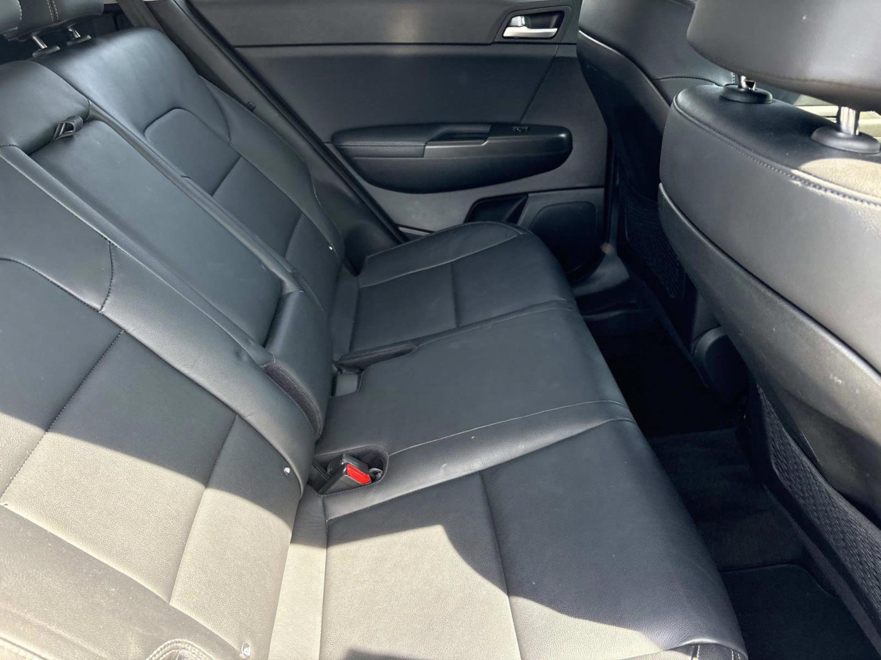 Used 2017 Kia Sportage EX image 21