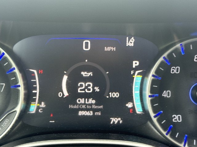 Used 2024 Chrysler Pacifica Touring-L FWD image 13