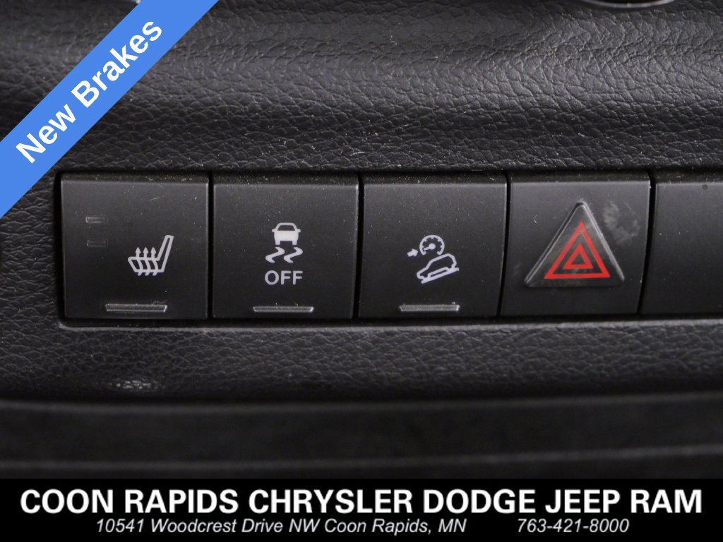 Certified 2017 Jeep Wrangler Unlimited Sahara w/ Connectivity Group AWD/4WD image 20