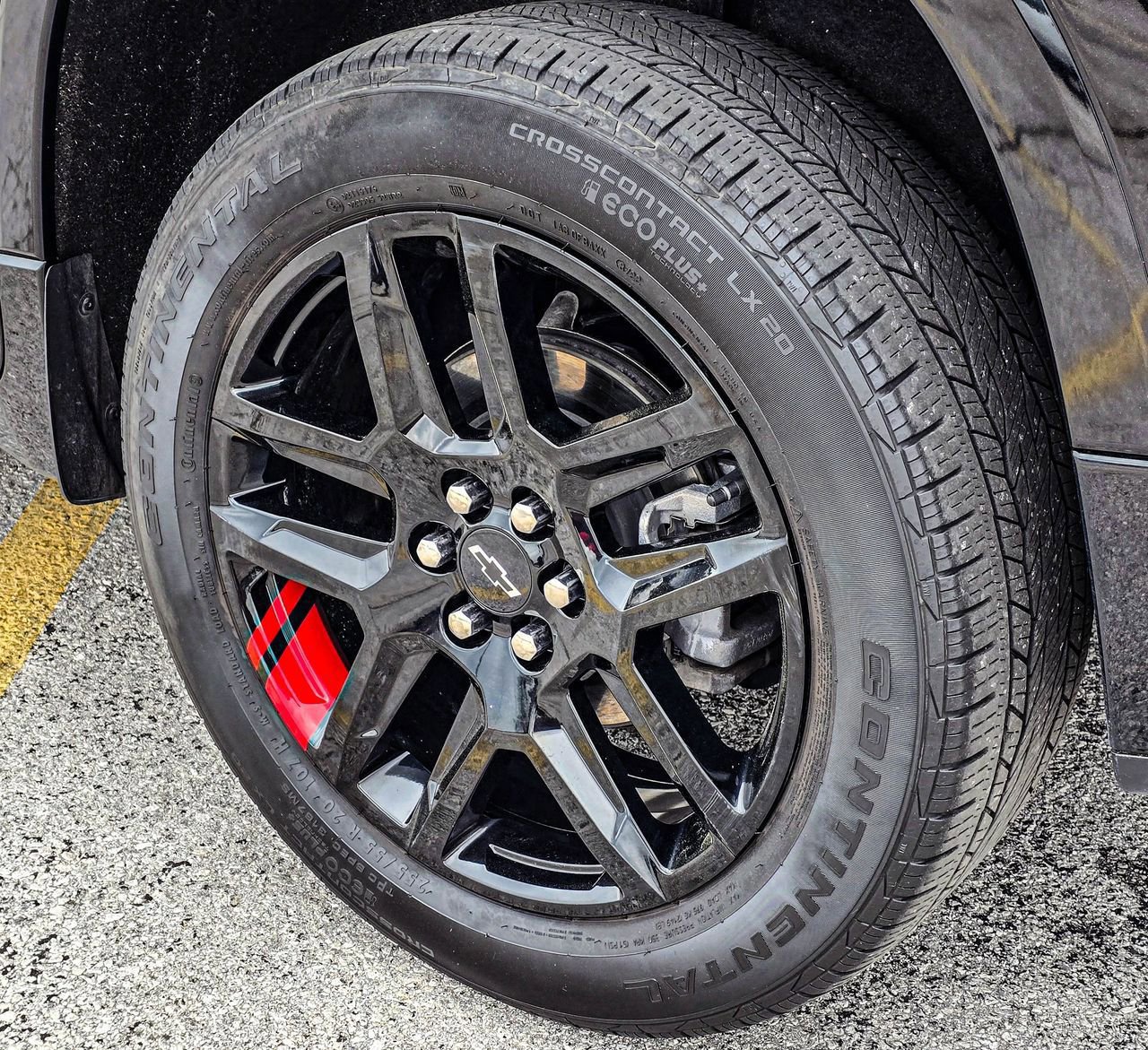 Used 2023 Chevrolet Traverse Premier w/ Redline Edition image 11