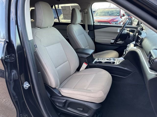 Used 2023 Ford Explorer XLT image 21
