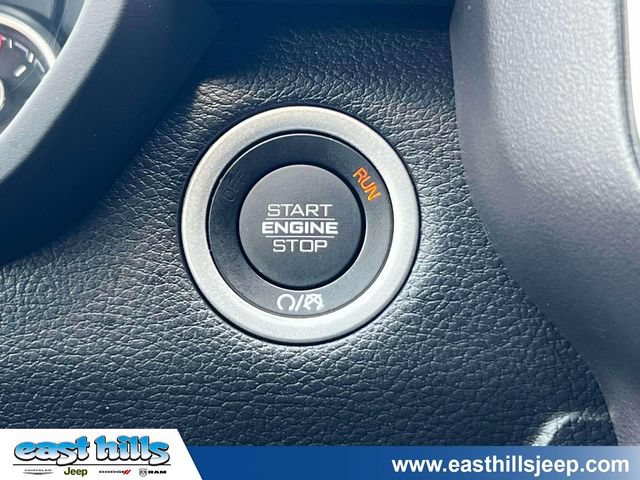 Used 2026 RAM 1500 Laramie AWD/4WD image 40