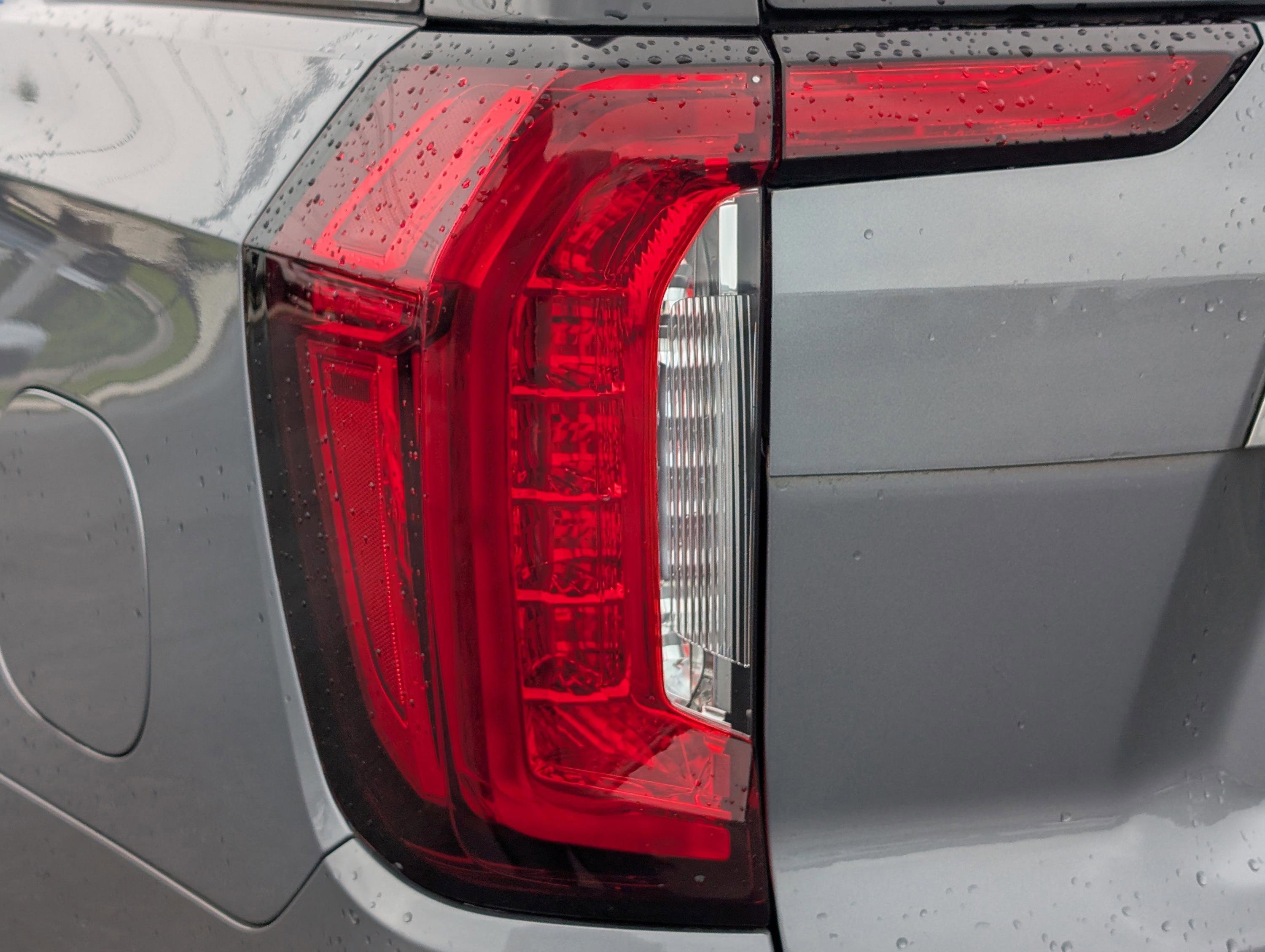 Used 2021 GMC Yukon SLT RWD image 11